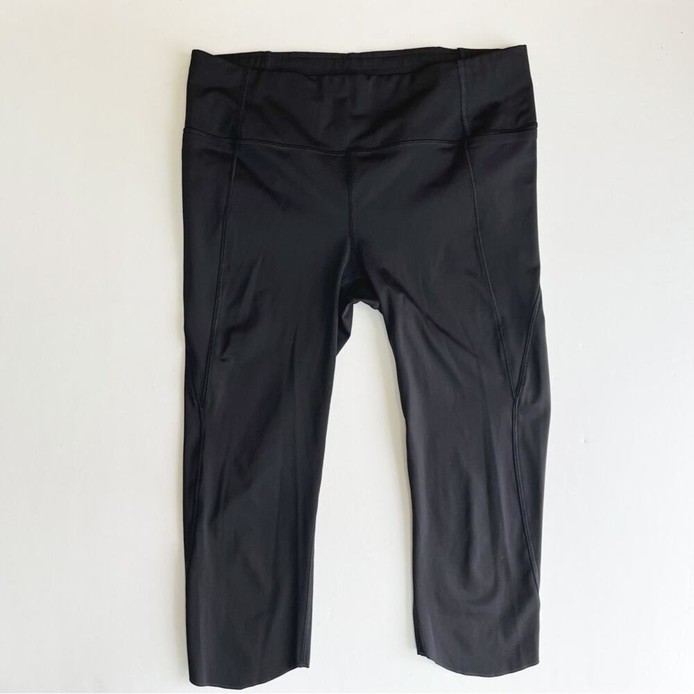 ATHLETA Velocity Crop Legging Black - Picture 4 of 7